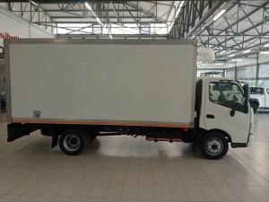 Hino Hino 300 814 LWBChassis Cab - Image 3