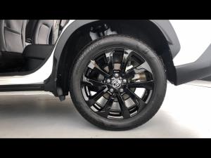 Toyota Corolla Cross 1.8 Hybrid GR-Sport - Image 19