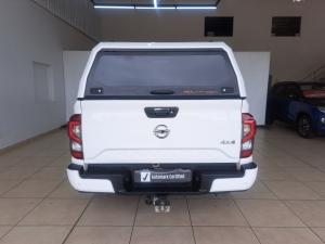Nissan Navara 2.5DDTi double cab LE Plus 4x4 - Image 5