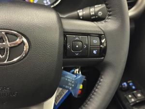 Toyota Hilux 2.8GD-6 double cab Raider auto - Image 10