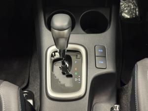 Toyota Hilux 2.8GD-6 double cab Raider auto - Image 11