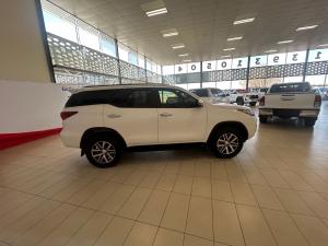 Toyota Fortuner 2.8GD-6 4x4 auto - Image 3