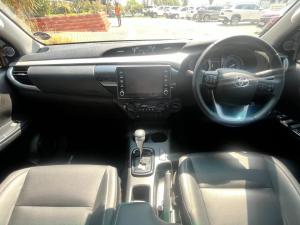 Toyota Hilux 2.8GD-6 double cab 4x4 Raider auto - Image 6