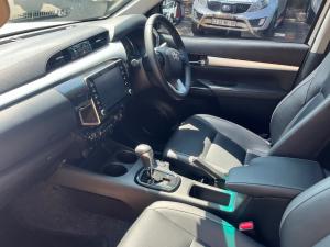 Toyota Hilux 2.8GD-6 double cab 4x4 Raider auto - Image 7