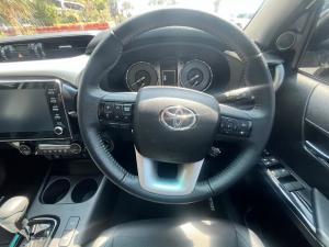 Toyota Hilux 2.8GD-6 double cab 4x4 Raider auto - Image 8