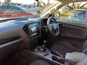 Isuzu D-Max 1.9TD double cab L 4x4 manual - Image 7