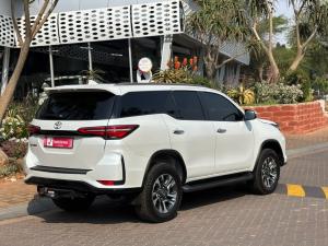 Toyota Fortuner 2.4GD-6 auto - Image 2