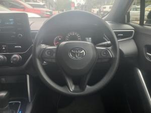 Toyota Corolla Cross 1.8 Xi - Image 8