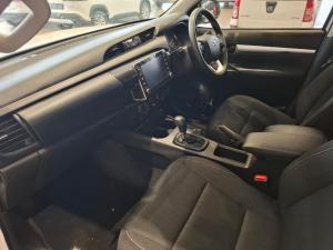Toyota Hilux 2.4 GD-6 Raider 4X4 automaticD/C - Image 7