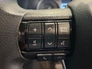 Toyota Hilux 2.4 GD-6 Raider 4X4 automaticD/C - Image 9