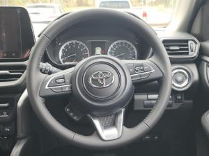 Toyota Urban Cruiser 1.5 XR automatic - Image 8