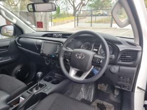 Toyota Hilux 2.4 GD-6 RB Raider automaticS/C - Image 6