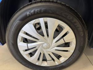 Volkswagen Polo 1.6 - Image 11