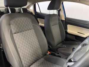 Volkswagen Polo 1.6 - Image 8