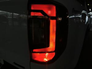 Volkswagen Amarok 2.0BiTDI double cab Life 4Motion - Image 20