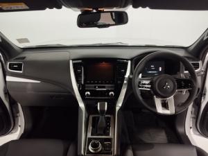 Mitsubishi Pajero Sport 2.4DI-D 4x4 - Image 13