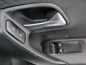 Volkswagen Polo Vivo hatch 1.4 Trendline - Image 13