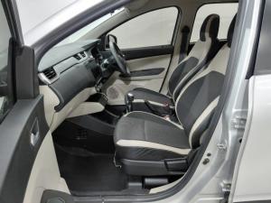 Renault Triber 1.0 Intens manual - Image 11