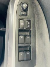 Suzuki Vitara 1.4T GLX auto - Image 18