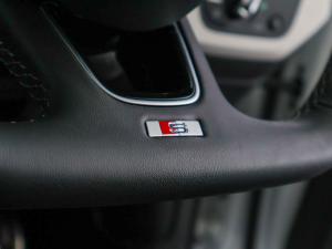 Audi A4 35TFSI Black Edition - Image 18