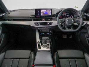 Audi A4 35TFSI Black Edition - Image 23