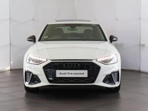 Audi A4 35TFSI Black Edition - Image 5