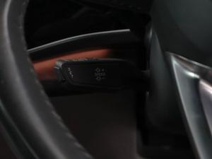 Audi Q8 55TFSI quattro - Image 25