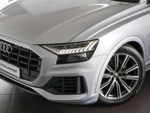 Audi Q8 55TFSI quattro - Image 2