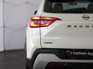 Nissan Magnite 1.0 Turbo Acenta Plus auto - Image 12