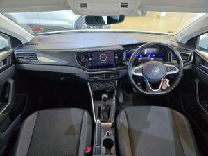 Volkswagen Polo hatch 1.0TSI Life auto - Image 12