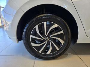 Volkswagen Polo hatch 1.0TSI Life auto - Image 5