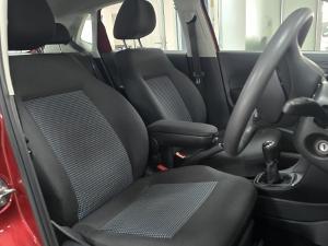 Volkswagen Polo Vivo hatch 1.4 Comfortline - Image 24