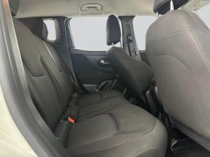 Jeep Renegade 1.4TJET Sport - Image 16