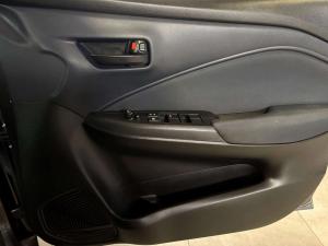 Suzuki Baleno 1.5 GL - Image 14