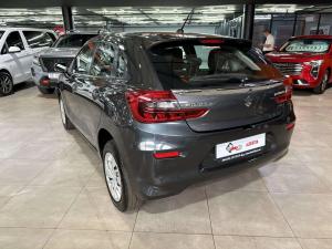 Suzuki Baleno 1.5 GL - Image 9