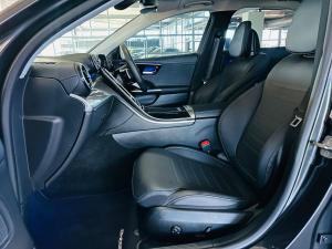 Mercedes-Benz C-Class C200 Avantgarde - Image 5