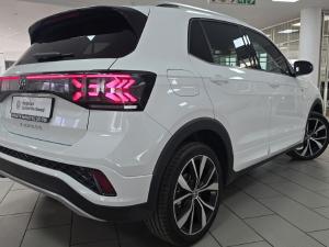Volkswagen T-Cross 1.0TSI R-Line - Image 11