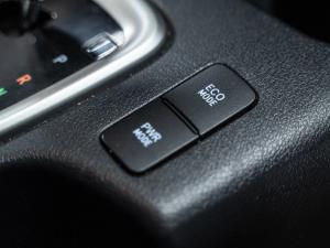 Toyota Hilux 2.8GD-6 double cab 4x4 Raider auto - Image 33