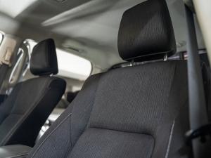 Toyota Hilux 2.8GD-6 double cab 4x4 Raider auto - Image 37