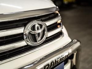 Toyota Hilux 2.8GD-6 double cab 4x4 Raider auto - Image 6