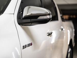 Toyota Hilux 2.8GD-6 double cab 4x4 Raider auto - Image 8