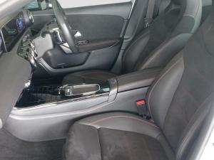 Mercedes-Benz A-Class A200 hatch Progressive - Image 13