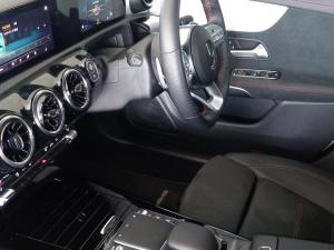 Mercedes-Benz CLA CLA200 Progressive - Image 14