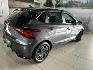 Hyundai i20 1.4 Motion auto - Image 3