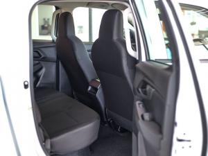 Isuzu D-Max 1.9TD double cab L auto - Image 11