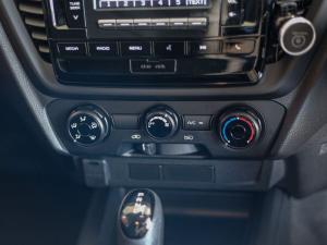 Isuzu D-Max 1.9TD double cab L auto - Image 11