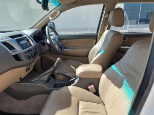 Toyota Fortuner 2.5D-4D - Image 7