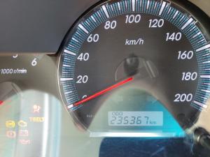 Toyota Fortuner 2.5D-4D - Image 9