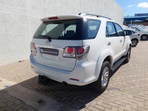 Toyota Fortuner 2.5D-4D - Image 2