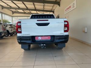 Toyota Hilux 2.8GD-6 double cab 4x4 Raider auto - Image 5